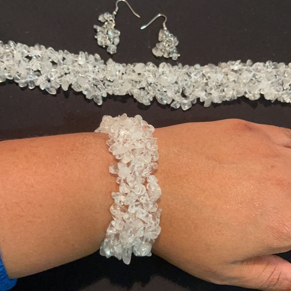 Clear Quartz Necklace Earring and bracelet set - Picture 9 of 9